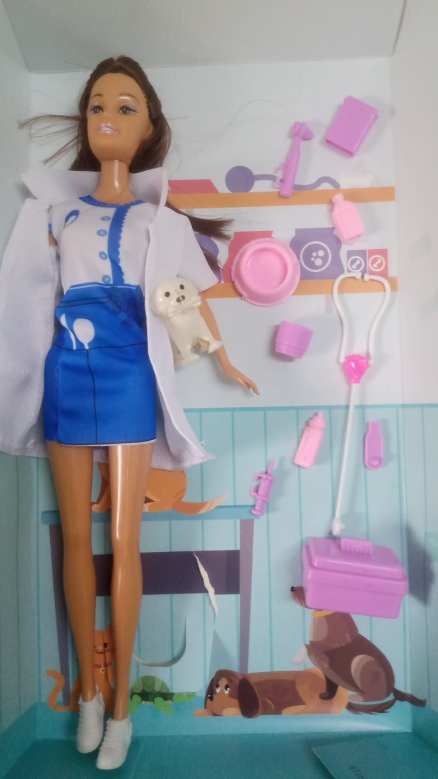 BONECA LINDA BELL C/ACESSORIOS PROFISSOES 